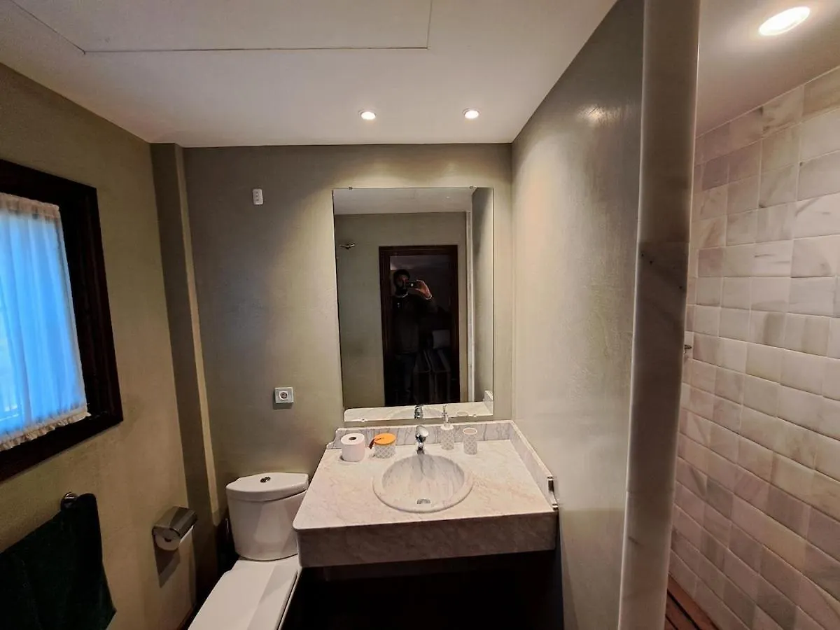 Villa Rural En Ojen Chalet